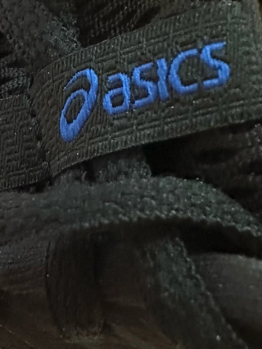 Asics gel contend
